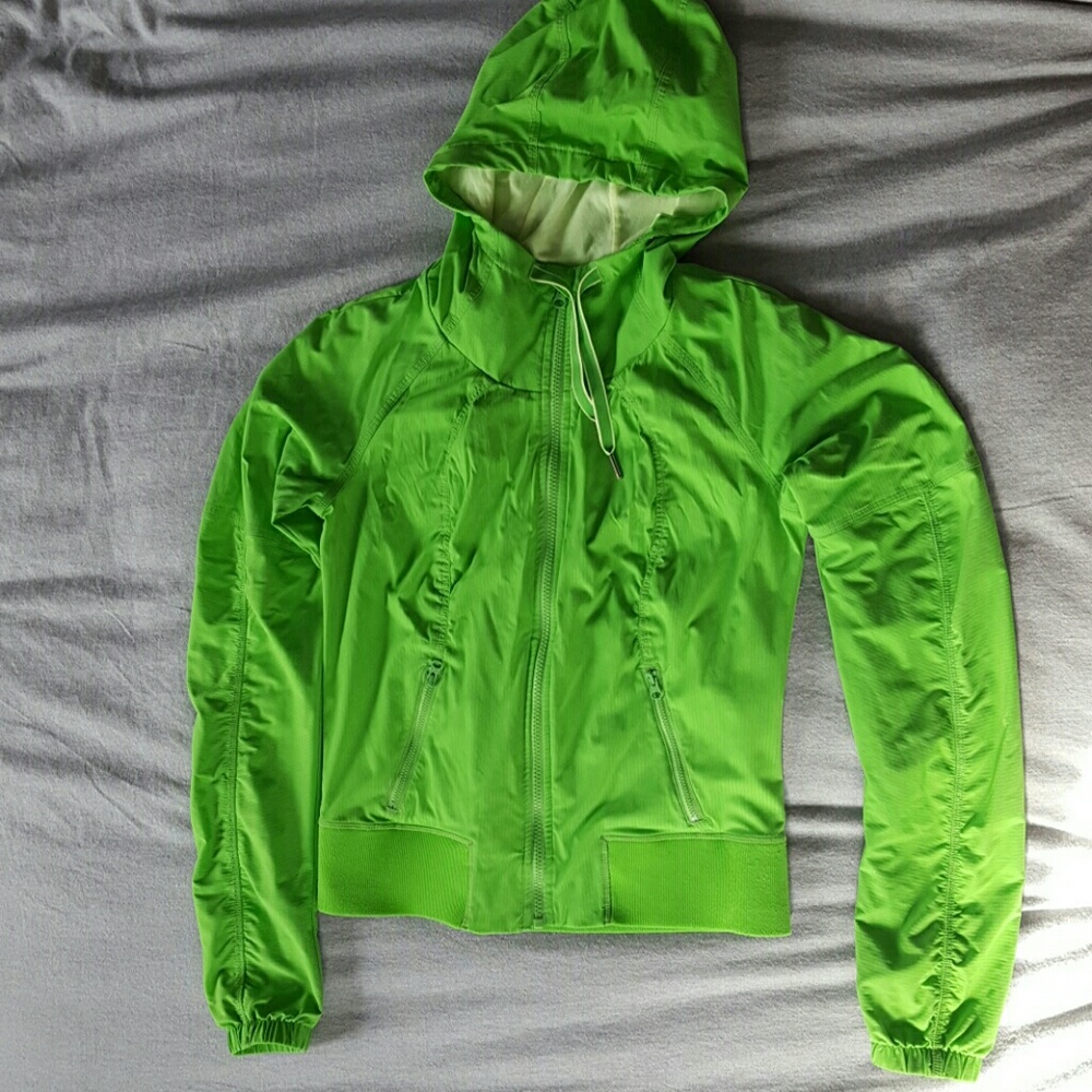 Lululemon Sz 6 Bright Green Jacket