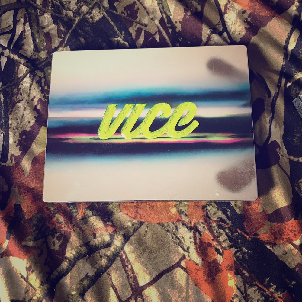Vice eyeshadow palette