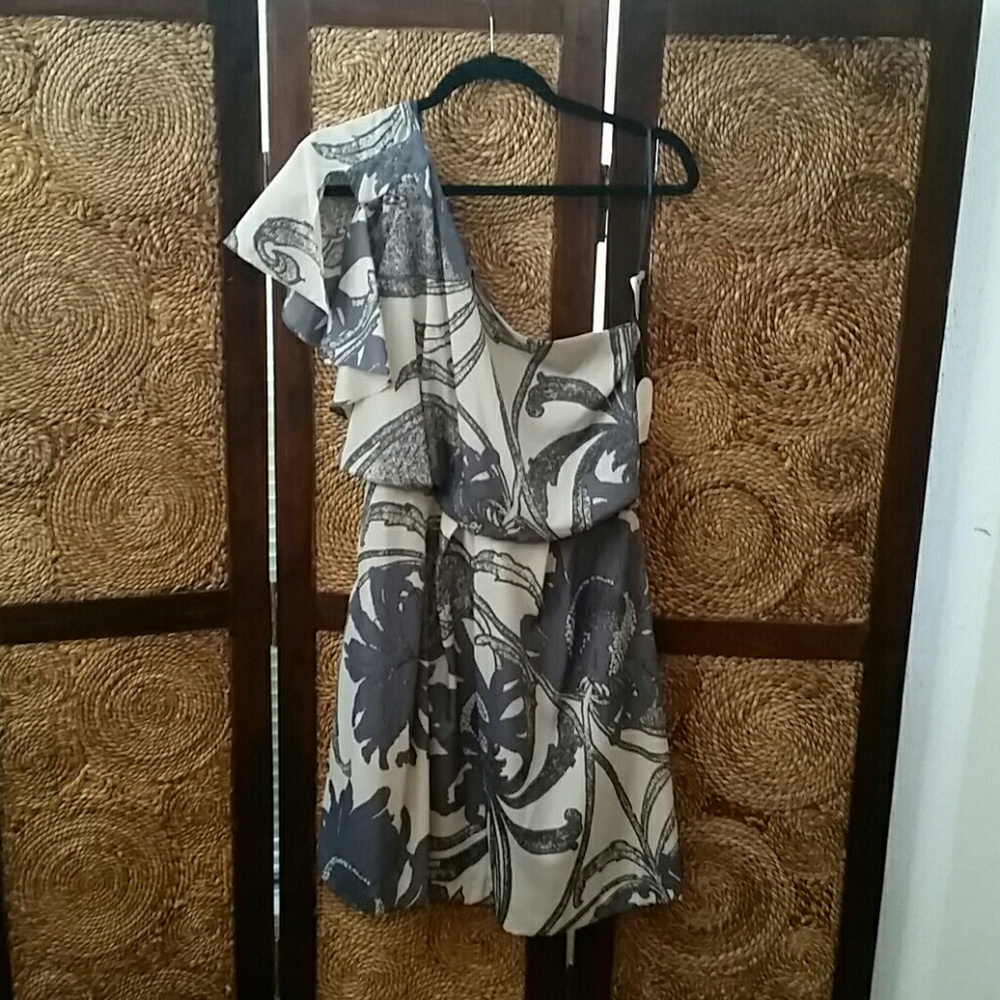 Jessica Simpson one shoulder dress