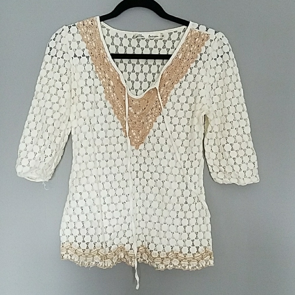 3/$20 Crochet blouse 3/4 sleeve