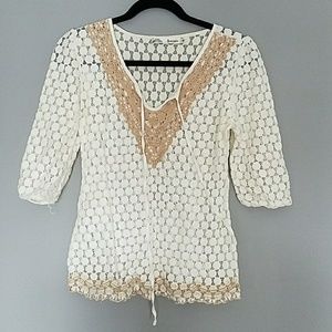 3/$20 Crochet blouse 3/4 sleeve