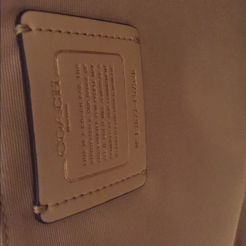 Coach Tote Bag - Picture 4 of 6