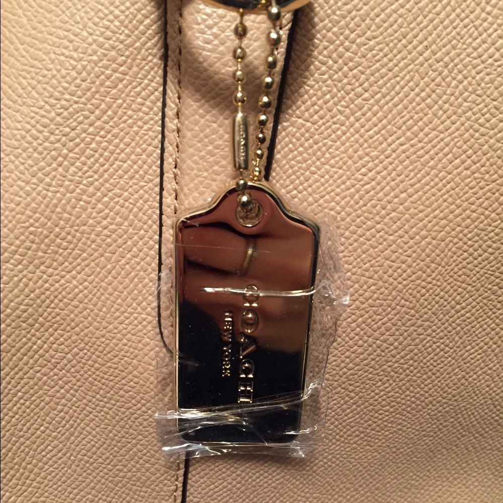 Coach Tote Bag - Picture 6 of 6
