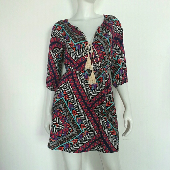 Pink Owl Apparel Dresses & Skirts - Pink Owl 3/4 Sleeve Surplice Neck Geometric Dress