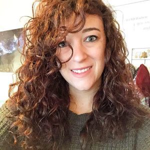 Meet your Posher, April