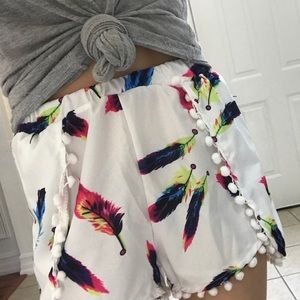 ❤️SOLD❤️ and Pom Pom white hi waist shorts size sm