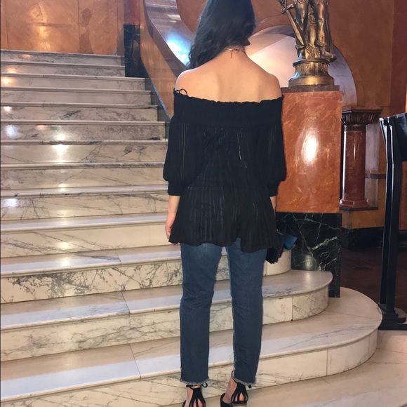 Black Off Shoulder Top - Picture 3 of 4