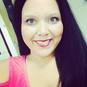 Meet your Posher, Connie