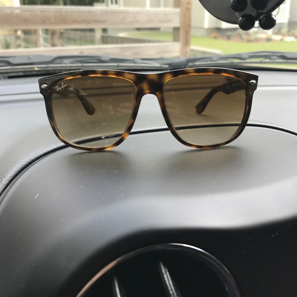 Ray bans