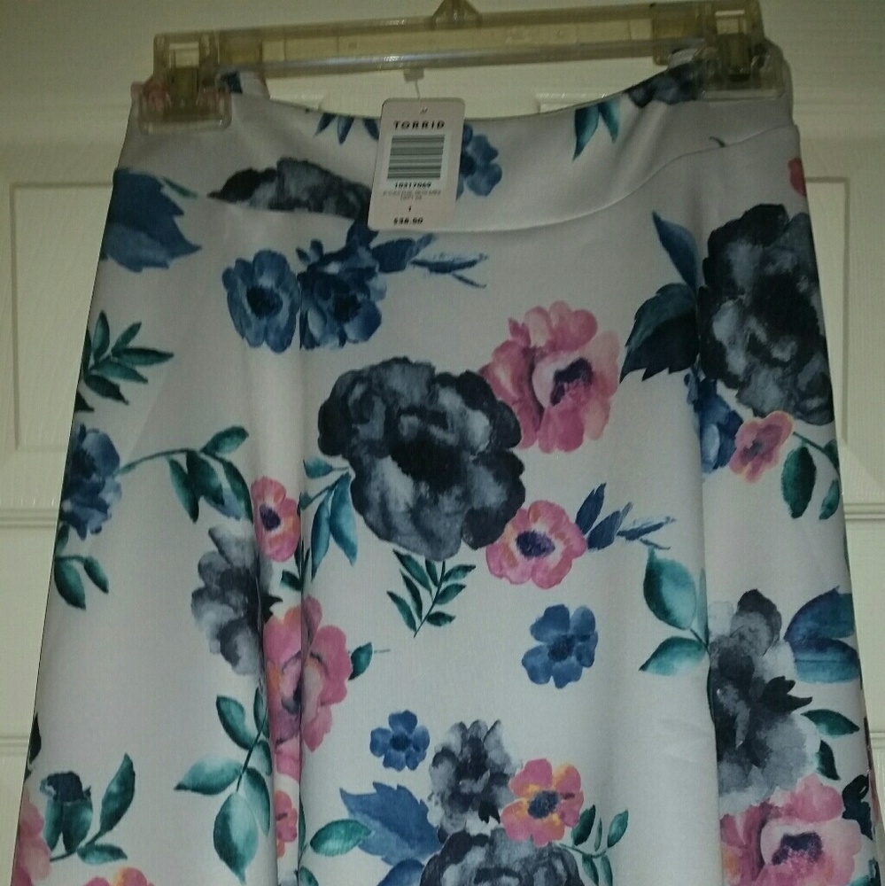 Flare skirt