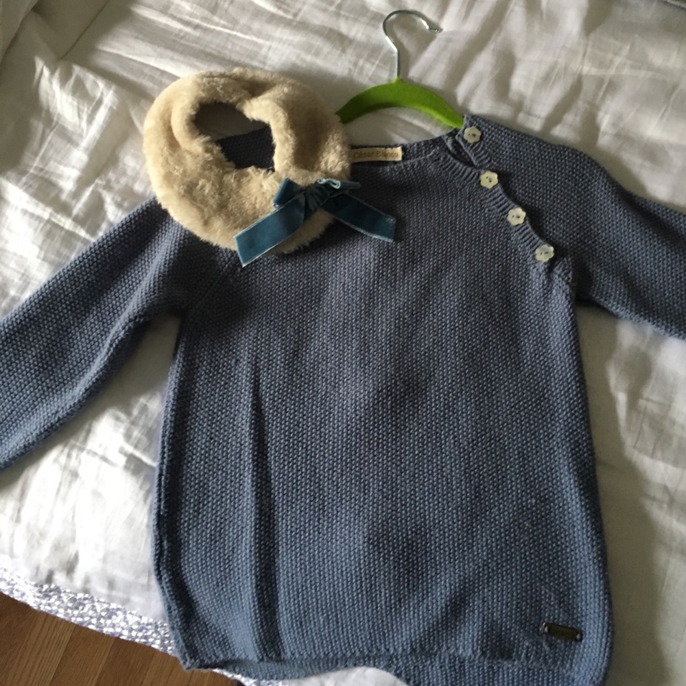 Cesar blanco girls sweater with collar