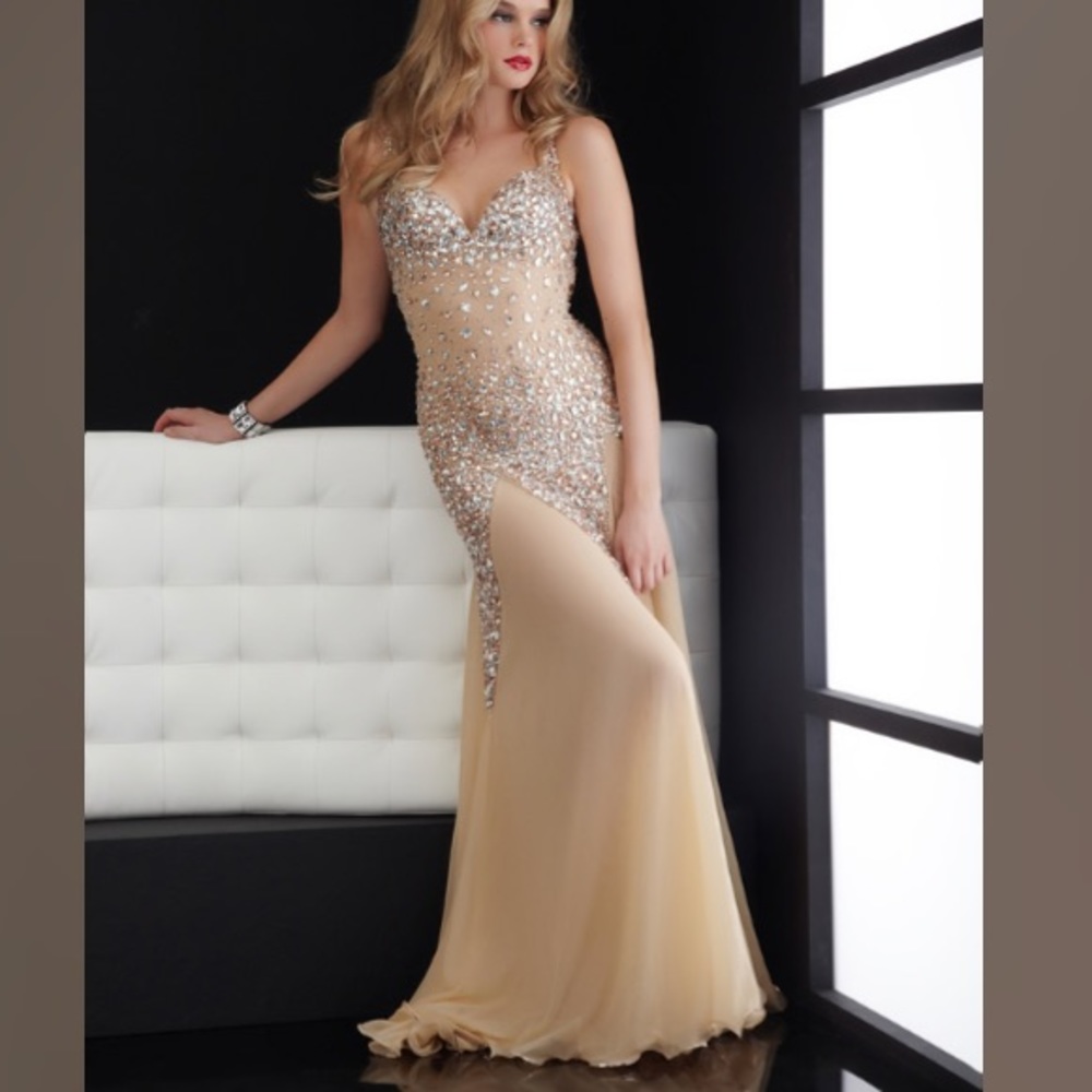 Jasz couture prom dress