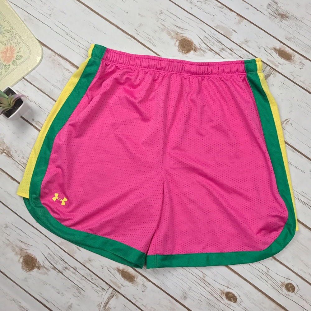 NWOT UNDER ARMOUR Pink Heat Retro Mesh Shorts Med.