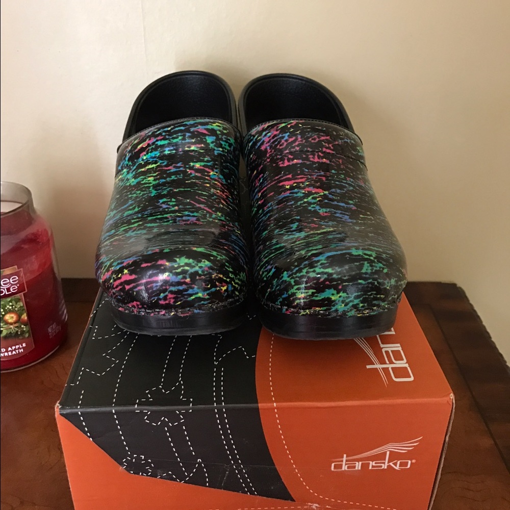 Dansko clogs size 38