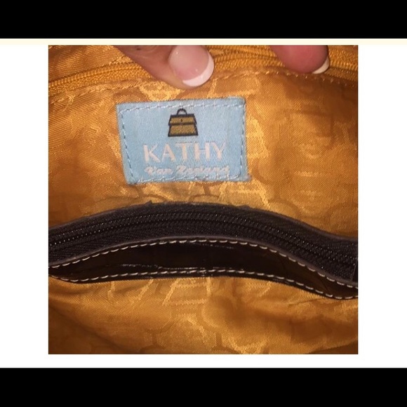 Handbag - Picture 3 of 4