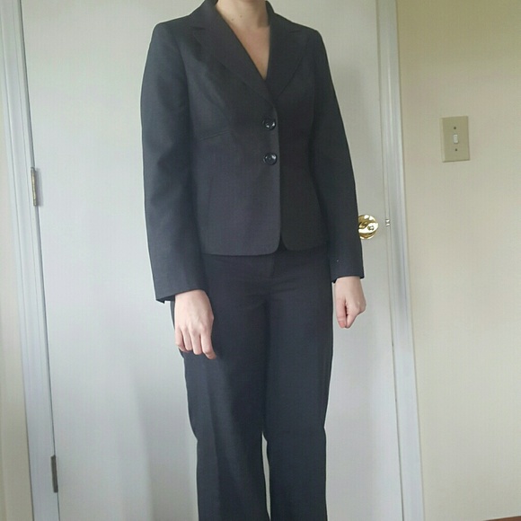 Ann Taylor Suit - Picture 4 of 5
