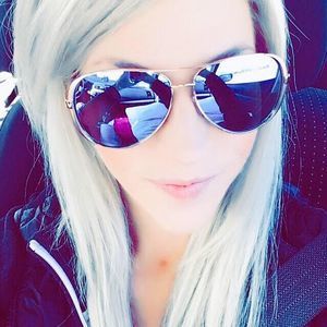 Meet your Posher, Veronica