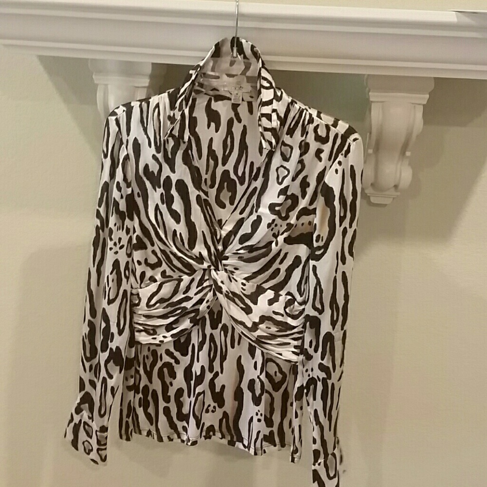 Beautiful Cache Leopard blouse