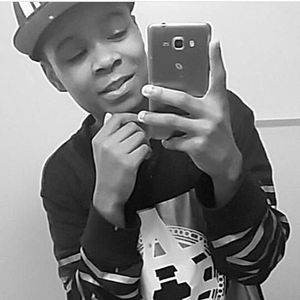 Meet your Posher, Vell