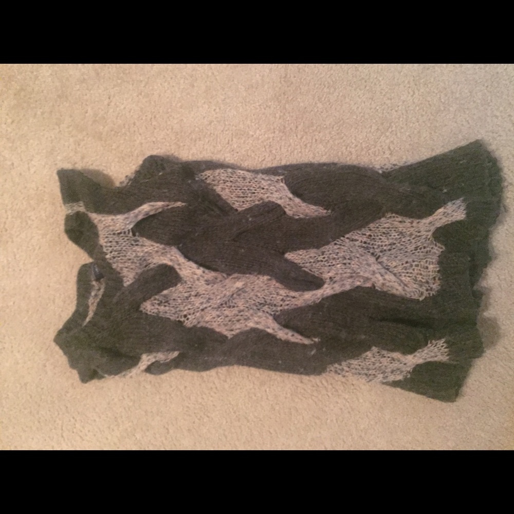 Sweater from the buckle