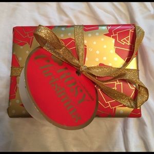 Lush - Rosey Christmas