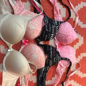 Victoria's Secret size 32 a