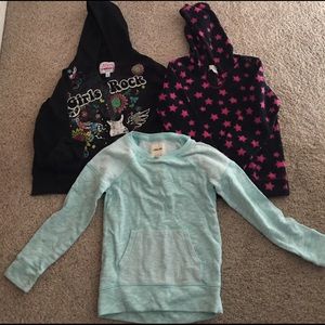 Lot of girls pullover sweatshirts