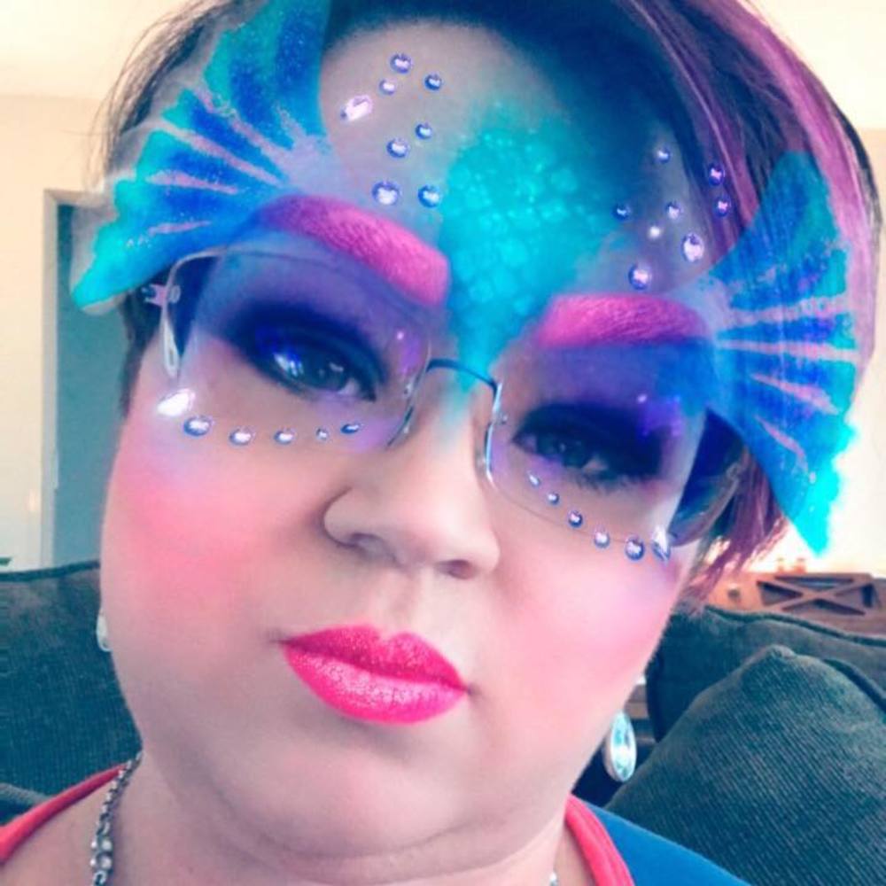 Meet your Posher, Chrissy