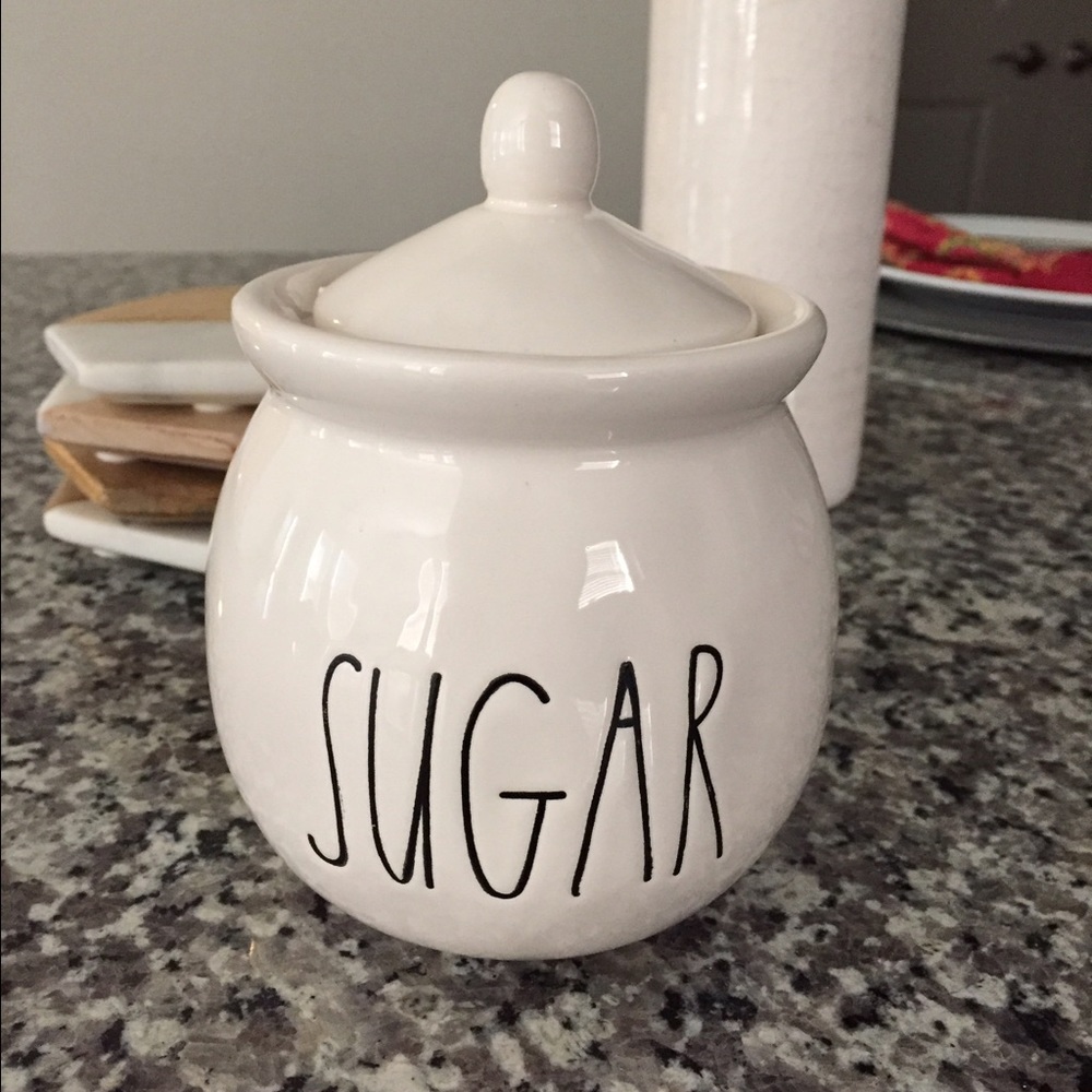 Rae Dunn sugar- item is reserved- do not buy