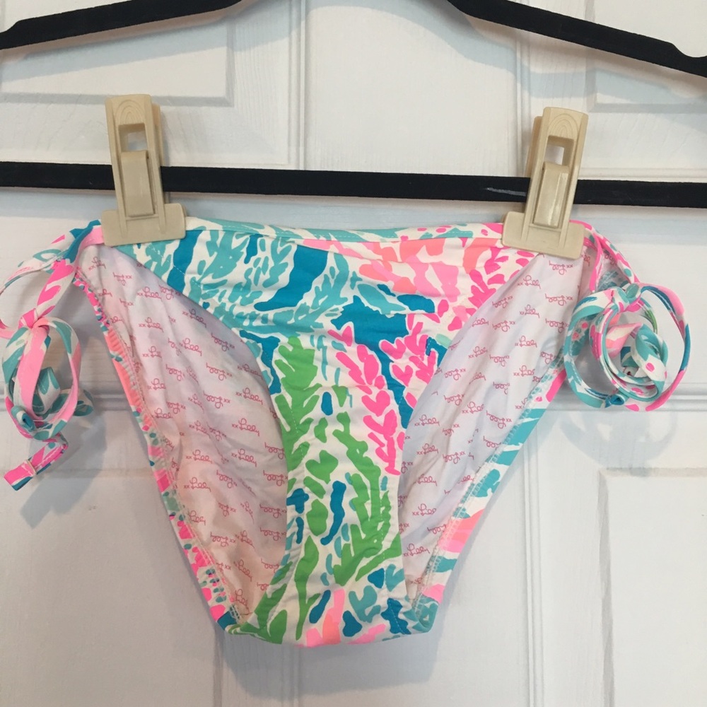 Lilly Pulitzer Lets Cha Cha string bikini bottoms