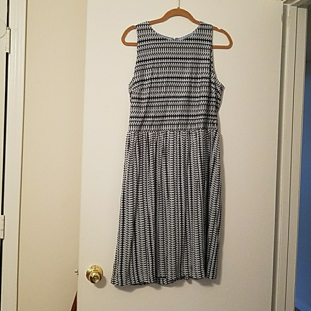 Ann Taylor LOFT dress
