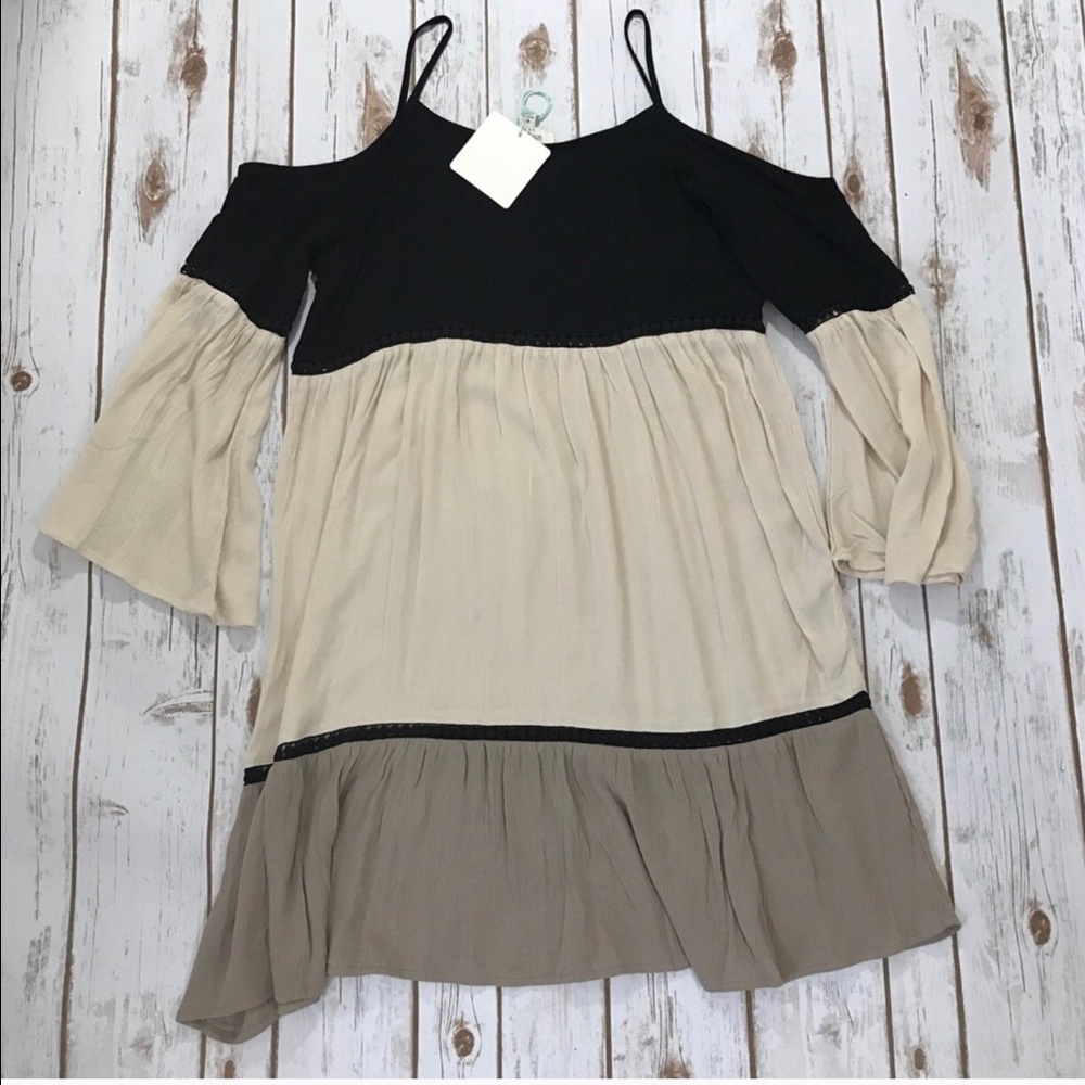 Umgee Cut Out Shoulder Boho Colorblock Dress