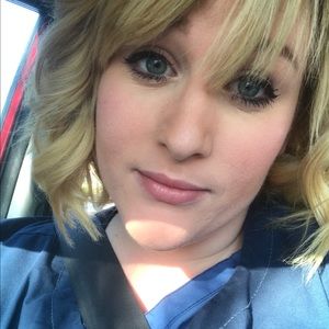 Meet your Posher, Kimberly