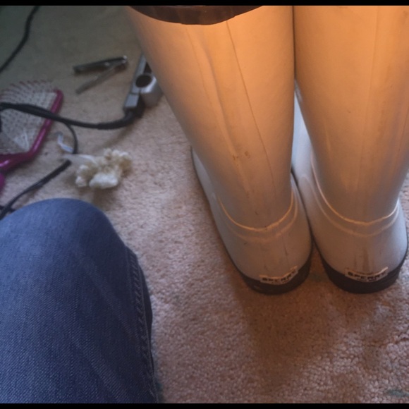 Rain boots - Picture 3 of 4