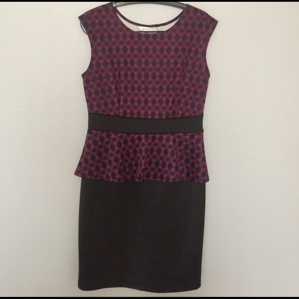 ❤️SOLD❤️ PEPLUM DRESS - Picture 2 of 4