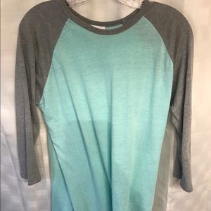 LuLaRoe: Medium Randy