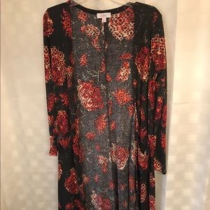 LuLaRoe: Small Sarah