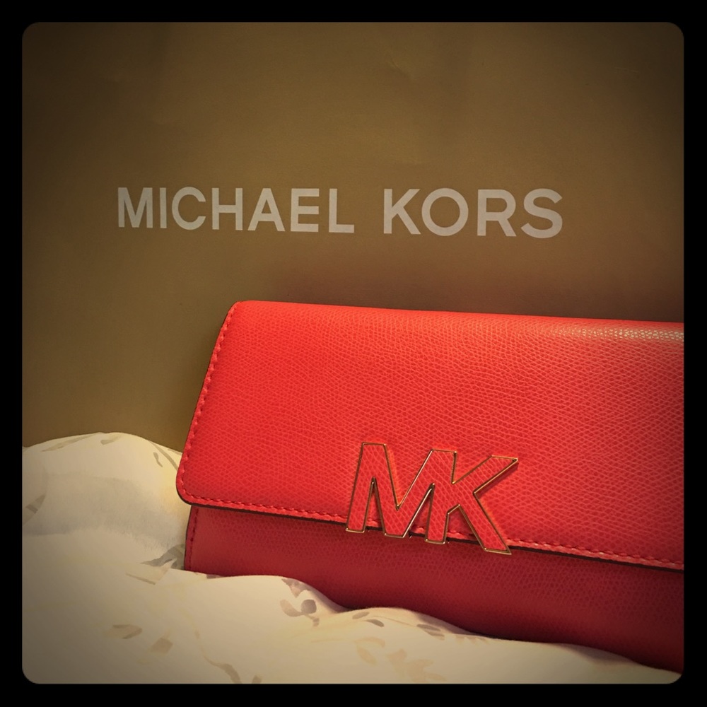 Prefect watermelon MK wallet 😍😍🍉