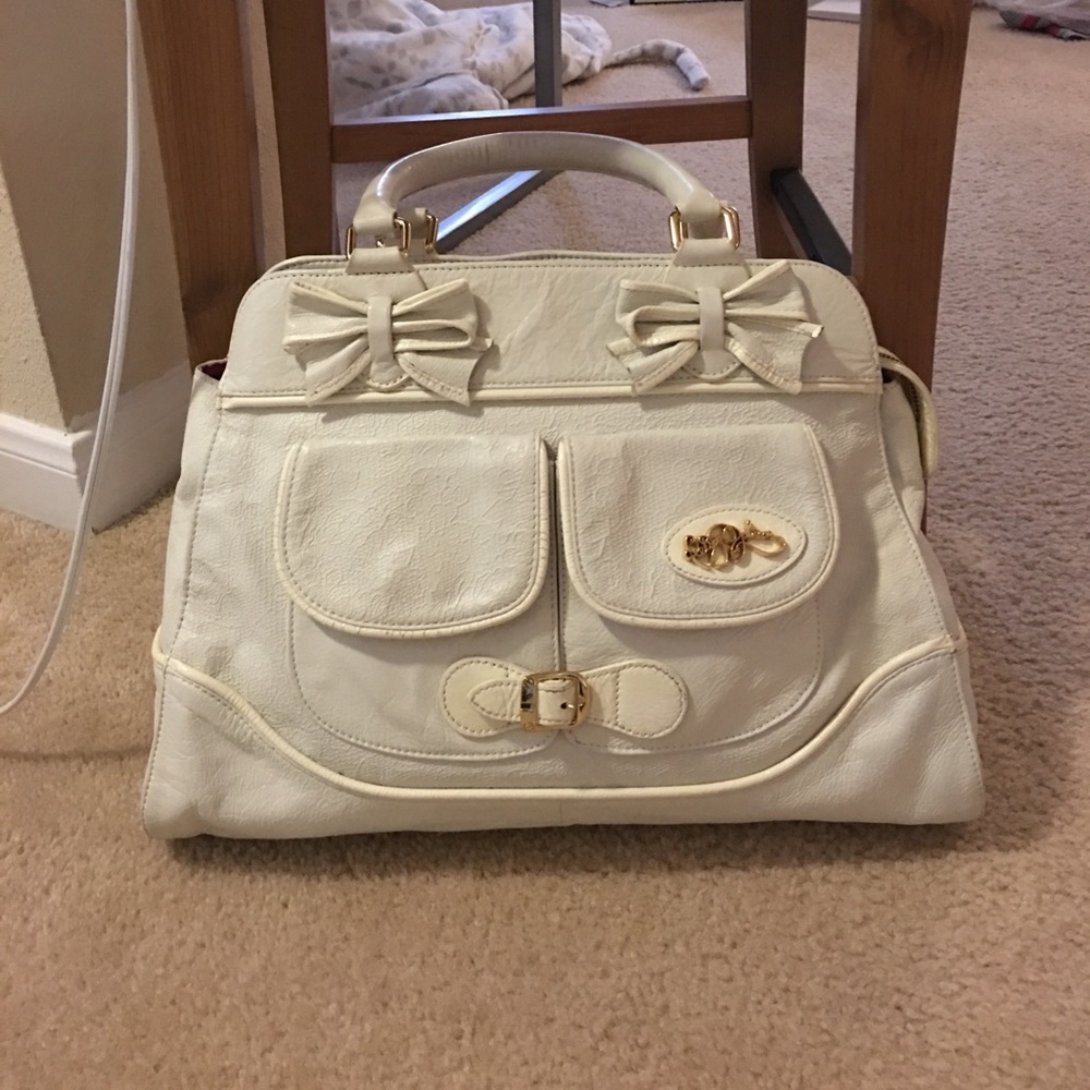 Betsey Johnson Lace print purse