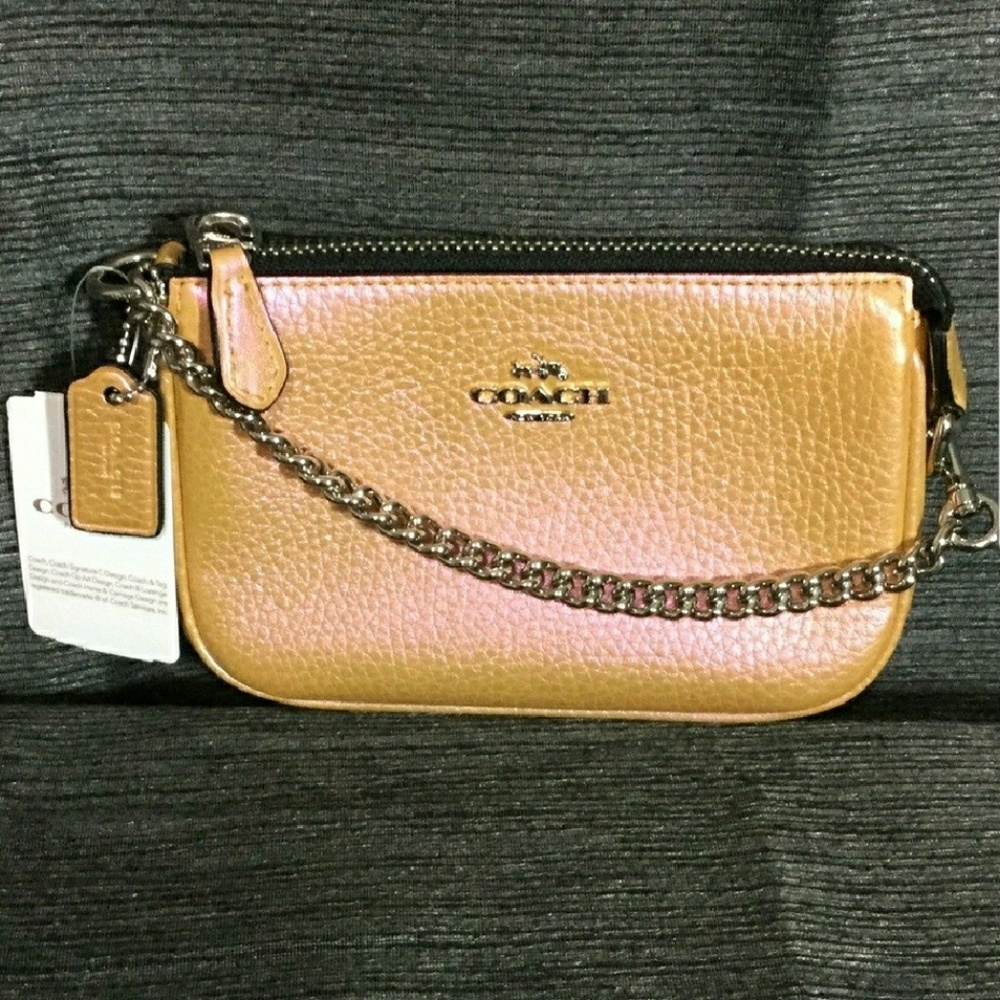 Custom listing for brandnameaddict