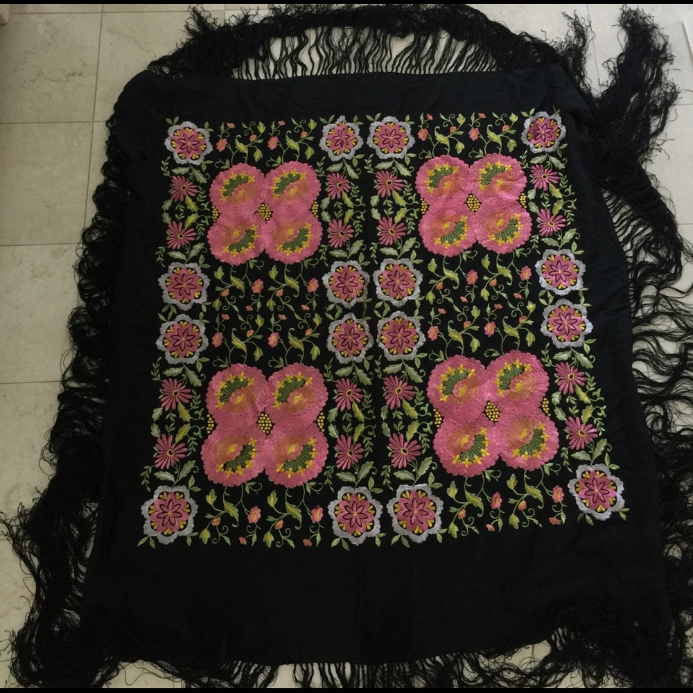 Vintage silk embroidered shawl