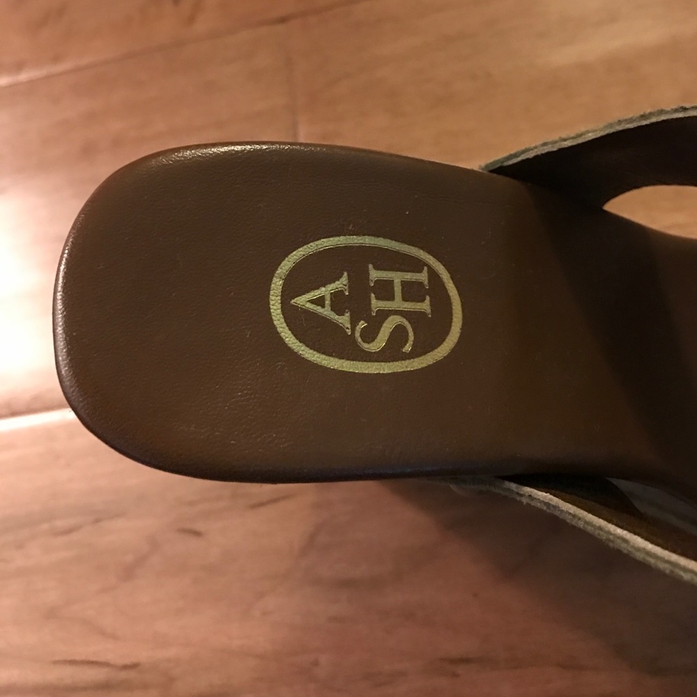 Ash Olive Green Wedges - Picture 2 of 4
