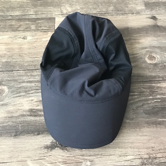 lululemon athletica Accessories - Lululemon running hat worn once