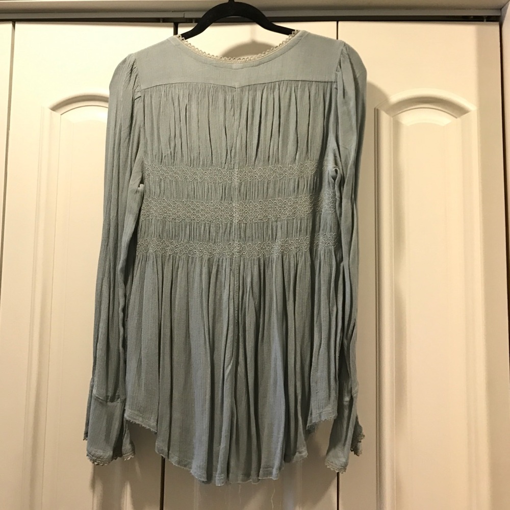 NWOT Free People long sleeve top - Picture 4 of 4