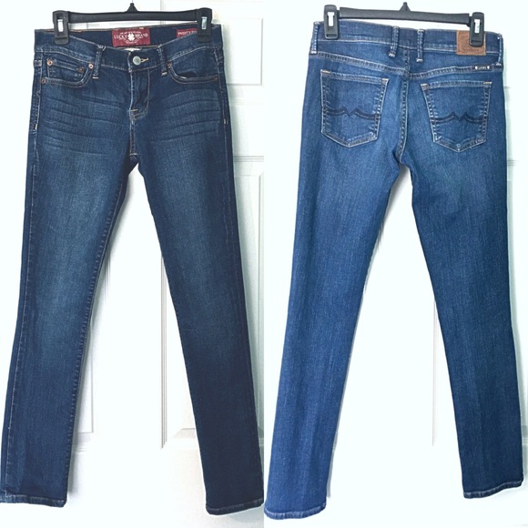 🎉HP!🎉 Lucky Brand Sweet 'N Straight Jeans 0/25 - Picture 3 of 8