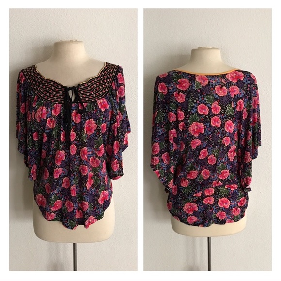 Anthropologie Tops - FLASH SALE! Ric Rac floral Blouse