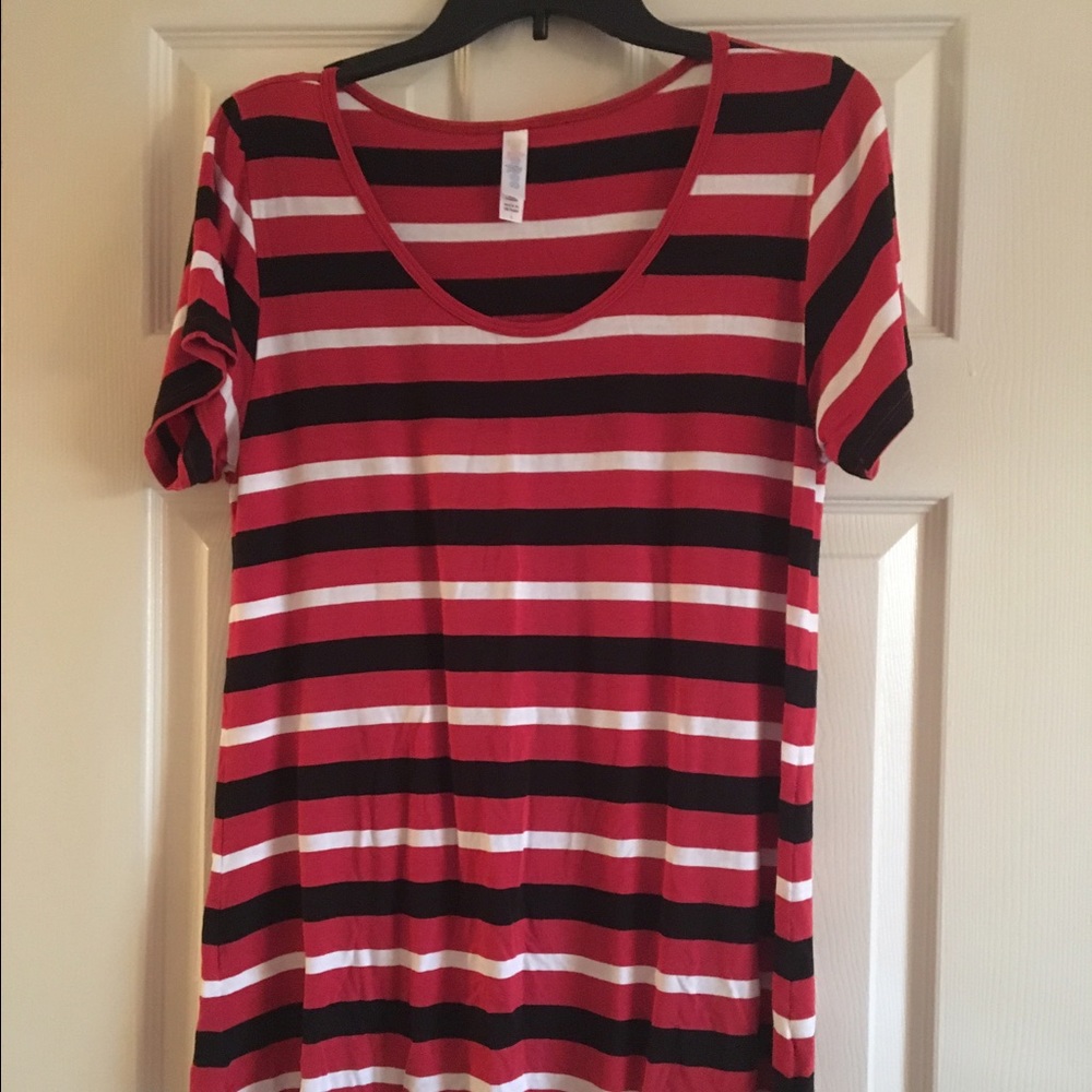 Lularoe Classic T