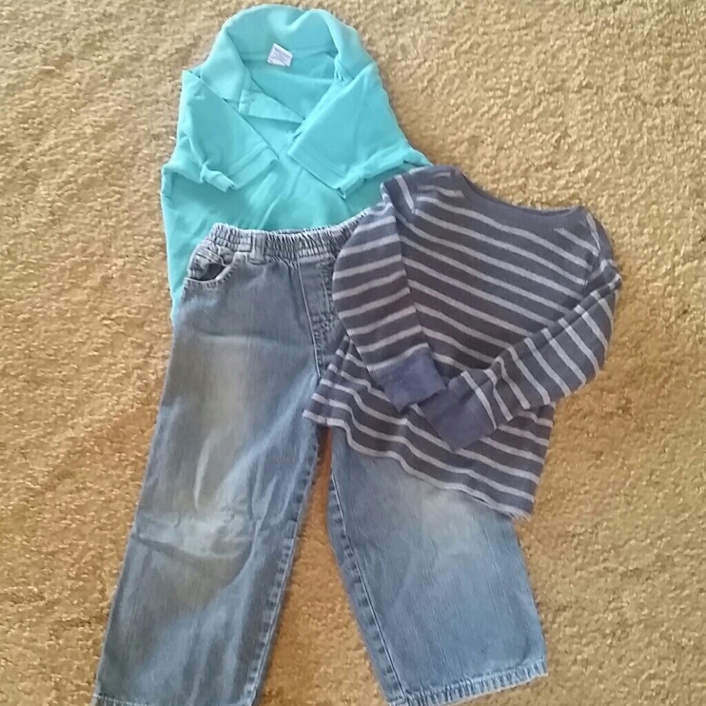 Boys size 4T 3 piece outfit