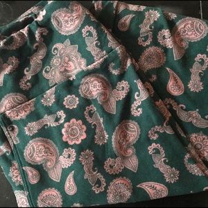 LuLaRoe: OS Leggings