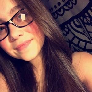 Meet your Posher, Kendra